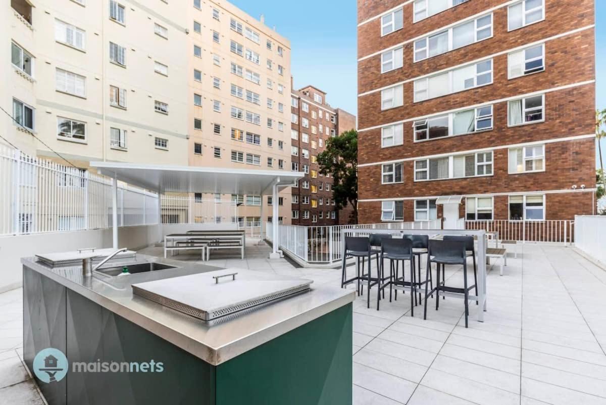 Studio Apt With Parking Balcony & Water Views Sydney Bagian luar foto