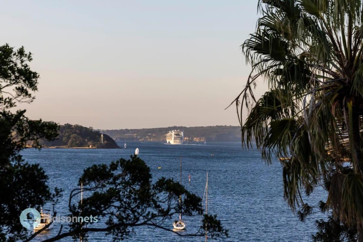 Studio Apt With Parking Balcony & Water Views Sydney Bagian luar foto