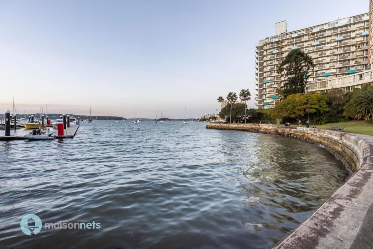 Studio Apt With Parking Balcony & Water Views Sydney Bagian luar foto
