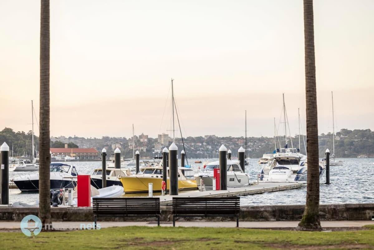 Studio Apt With Parking Balcony & Water Views Sydney Bagian luar foto