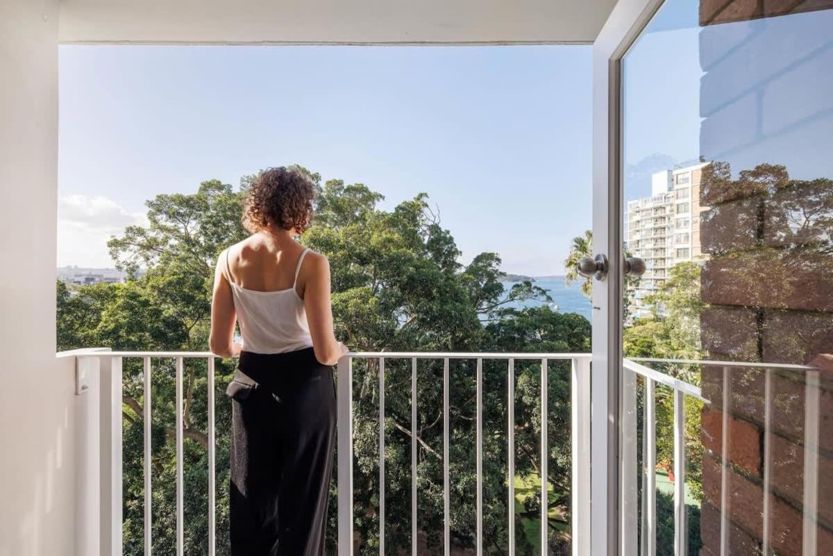 Studio Apt With Parking Balcony & Water Views Sydney Bagian luar foto
