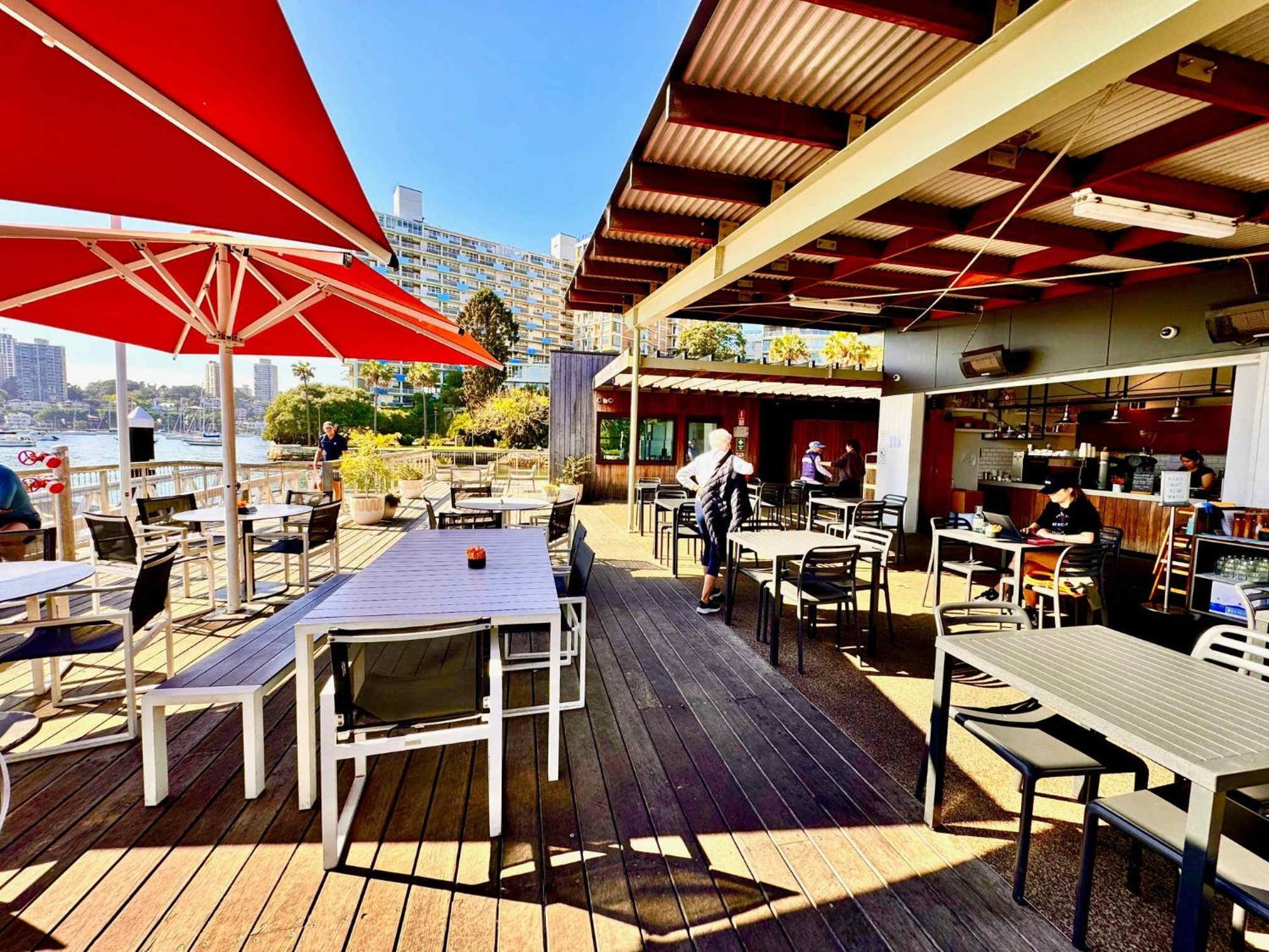 Studio Apt With Parking Balcony & Water Views Sydney Bagian luar foto